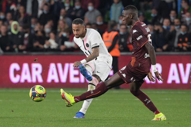 上海队官宣：任骏威约满离队 张知垚加盟西丙