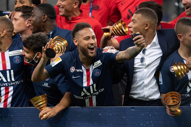 媒体人：中国男篮与李凯尔继续合作的几率很低