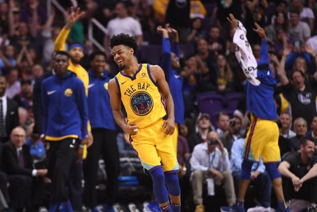 欧冠-大马丁神扑 尤文图斯0-0战平阿斯顿维拉