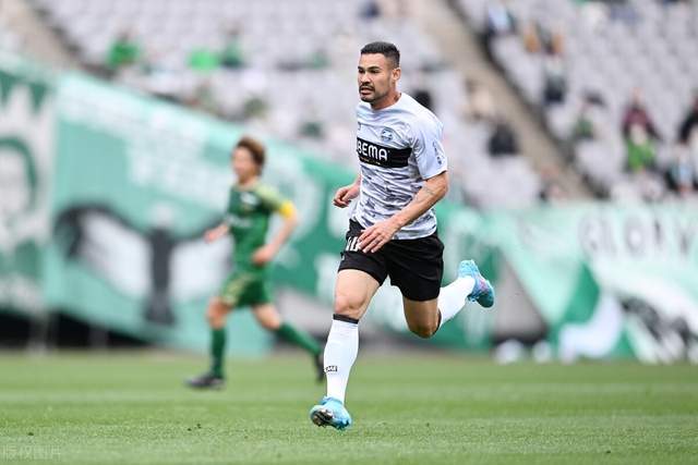 英超-阿马德帽子戏法 曼联3-1逆转南安普顿